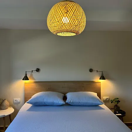 Ljuba Cozy Modern Escape In *