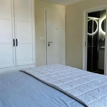 Apartmán Ljuba Cozy Modern Escape In